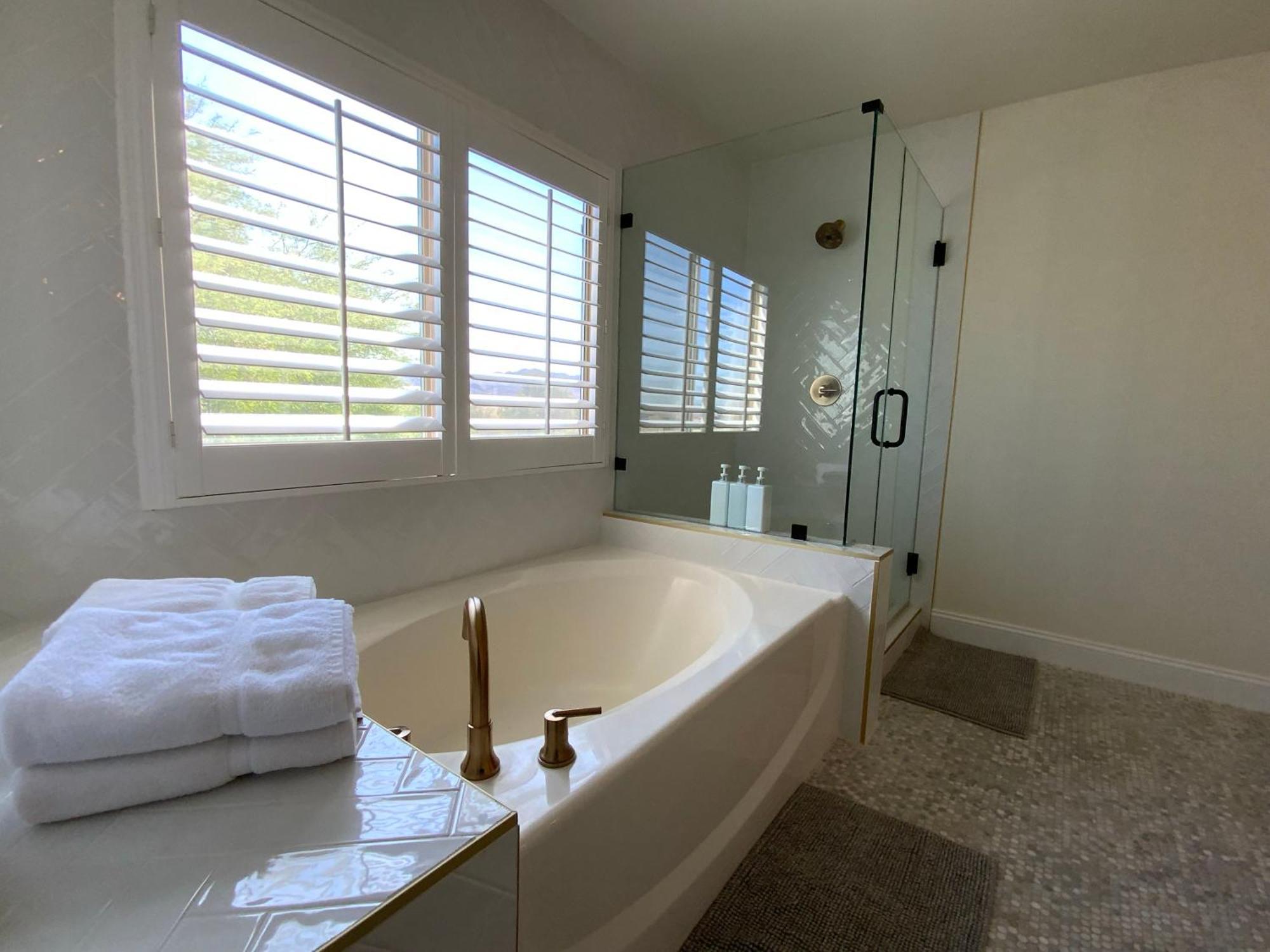 Buddha Gem, Central 6 Bed Room Luxury Home With Pool Hot Tub Game Room And Much More Λας Βέγκας Εξωτερικό φωτογραφία