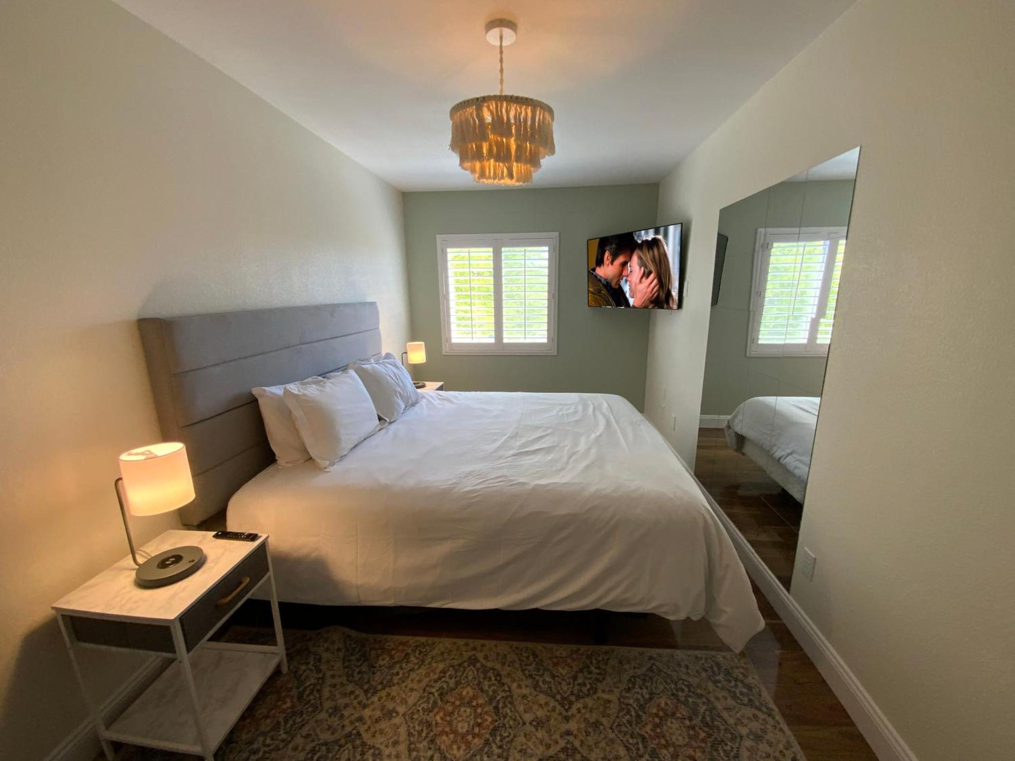 Buddha Gem, Central 6 Bed Room Luxury Home With Pool Hot Tub Game Room And Much More Λας Βέγκας Εξωτερικό φωτογραφία